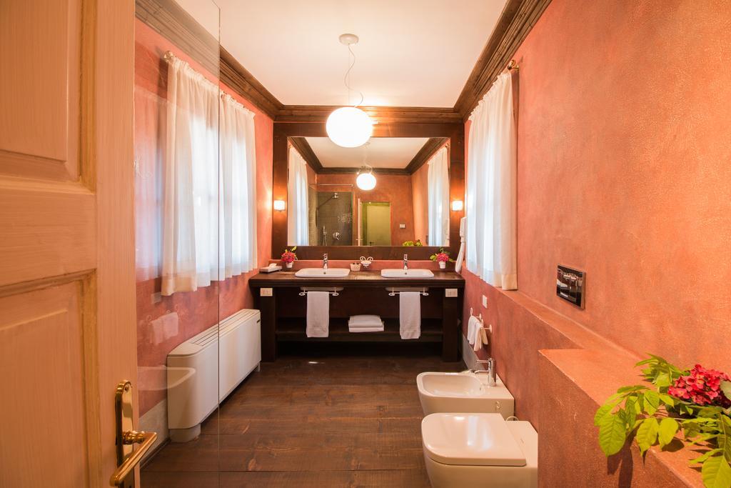 Gasthof Palazzo Castiglioni Luxury And *