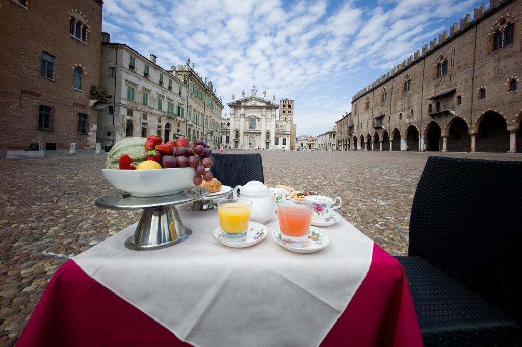Palazzo Castiglioni Luxury And Casa de hóspedes *